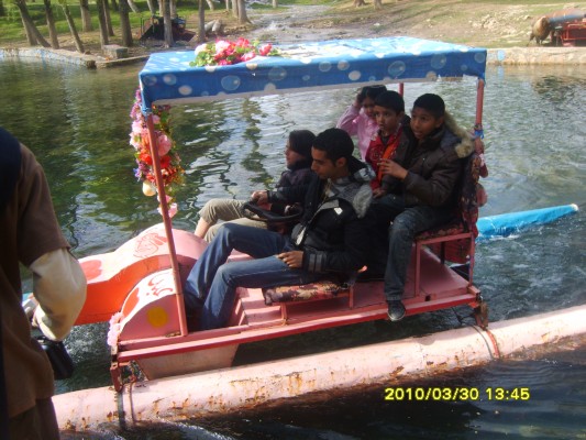 S8300834.JPG